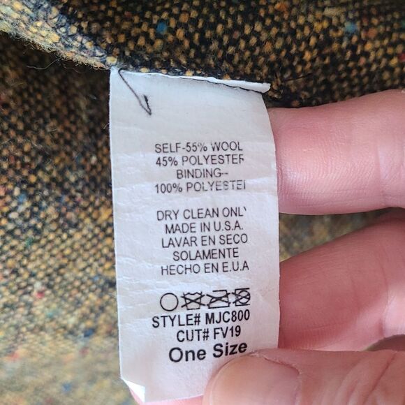 Monocracy USA 🇺🇸 made cape/poncho one size fits most - Picture 7 of 12